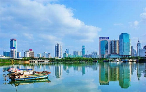 假装与你安睡是什么歌（假装歌词完整版）